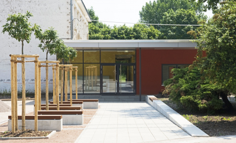 Haupteingang, Bild: Michael Miltzow, Bildwerk Fotodesign