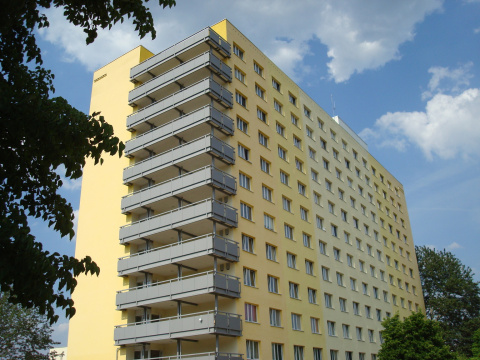 Hauptgebäude, Bild: Matthias Waldhelm