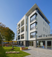 Kindergarten mit Wohnungen, Bild: Michael Miltzow