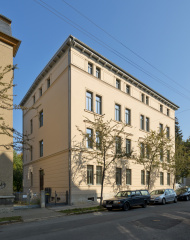 Straßenfassade, Bild: Michael Miltzow, Bildwerk Fotodesign