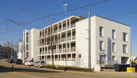 Blick zum Haupteingang, Bild: Michael Miltzow