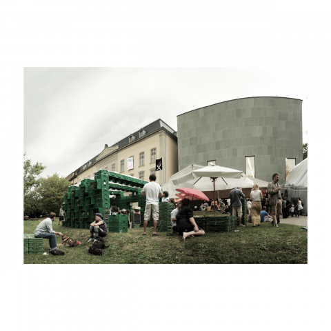 GEMÜSEKISTE, Bild: Robert Ilgen