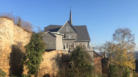 Blick von Westen mit Stadtmauer, Bild: Oliver Baumheier
