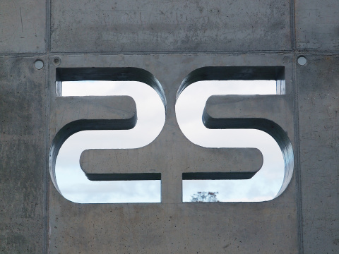 HAUS GB, Detail Betonwand, Bild: Tom Kanngießer