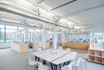 Büros im Gewächshaus, Bild: © IBA Thüringen, Foto: Thomas Müller