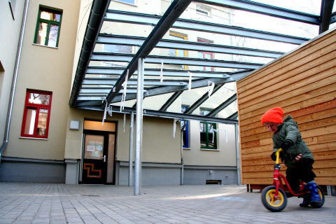 Kiga-Domino-004, Bild: Stefan-Willibald Klima