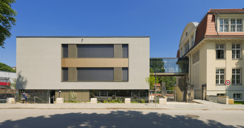 Straßenansicht Neubau, Bild: Michael Miltzow, Bildwerk Weimar