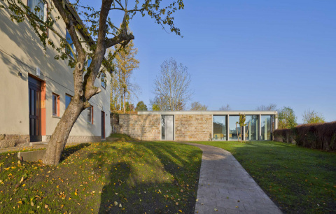 Im Pfarrhof, Bild: Michael Miltzow