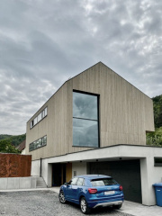 Straßenansicht, Bild: Christian Brüstel