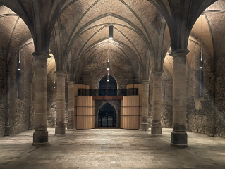 Westseite bei Nacht, Bild: Peter Tandler