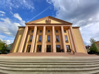 Haupteingang, Bild: Stefan Nitschke