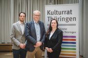 Das neue Präsidium (v.l.): Dr. Gideon Haut, Dr. Jürg Kasper, Dr. Maja Brodrecht