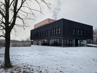 Straßenseite, Bild: Alexander Korb