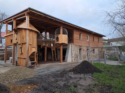 Mehrgenerationenspielplatz Alte Brauerei Wickerstedt Südansicht, Bild: Hellmar Schultz