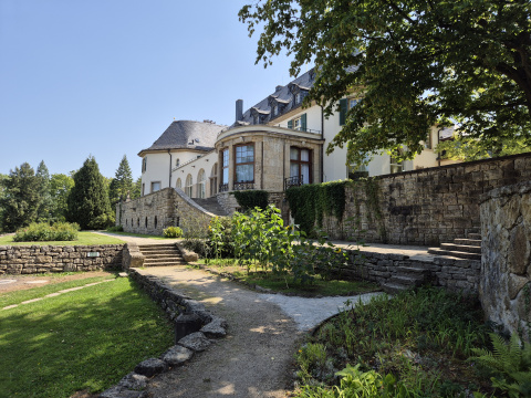 Stadtseite der Villa, Bild: Alexander Pfohl