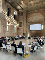 Zur Eröffnung tagte der BAK-Vorstand am 17. September 2026 in der zu einer modernen Kulturkirche umgebauten St.-Elisabeth-Kirche (entworfen von Karl Friedrich Schinkel) in Berlin-Mitte