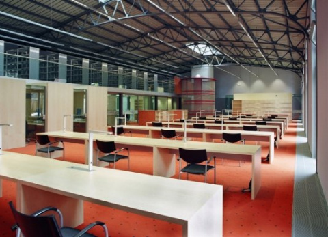 Lesesaal in der ehem. Reithalle, Bild: Klaus Aschenbach